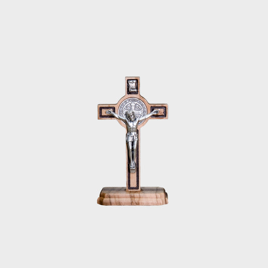 Croce san Benedetto d'appoggio in ulivo 8 cm - Magnificat