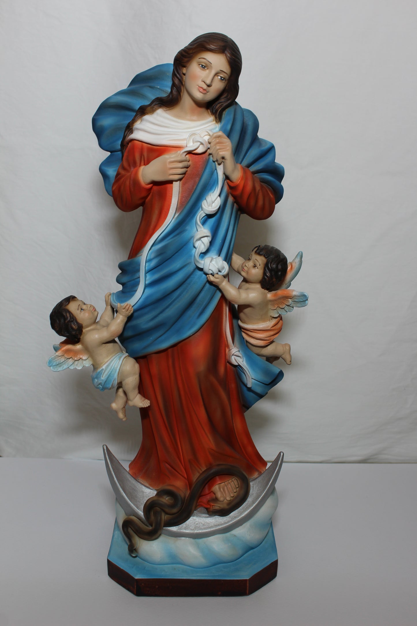 Statuetta Santissima Maria che scioglie i nodi 40cm